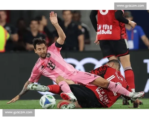 38 岁门神封神!乌斯塔里 8 扑救 + 扑点救主,梅西身后铁闸加冕世俱杯 MVP 38 岁门神封神!乌斯塔里 8 扑救 + 扑点救主,梅西身后铁闸加冕世俱杯 MVP